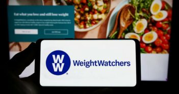 Erfolgreich abnehmen mit dem Weight Watchers Programm: Ein Überblick über die Punktetabelle und spannende Fakten (Foto: AdobeStock 584194460 Timon)